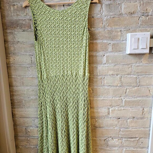 HABITAT Lime Dress - Picture 2 of 4